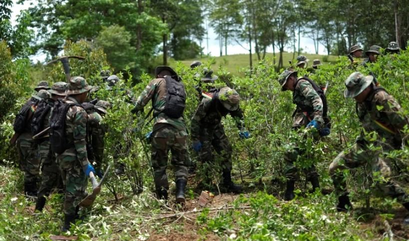 Evo Morales quería eliminar las FFAA y reemplazarlas por milicias que entrenaba en Venezuela