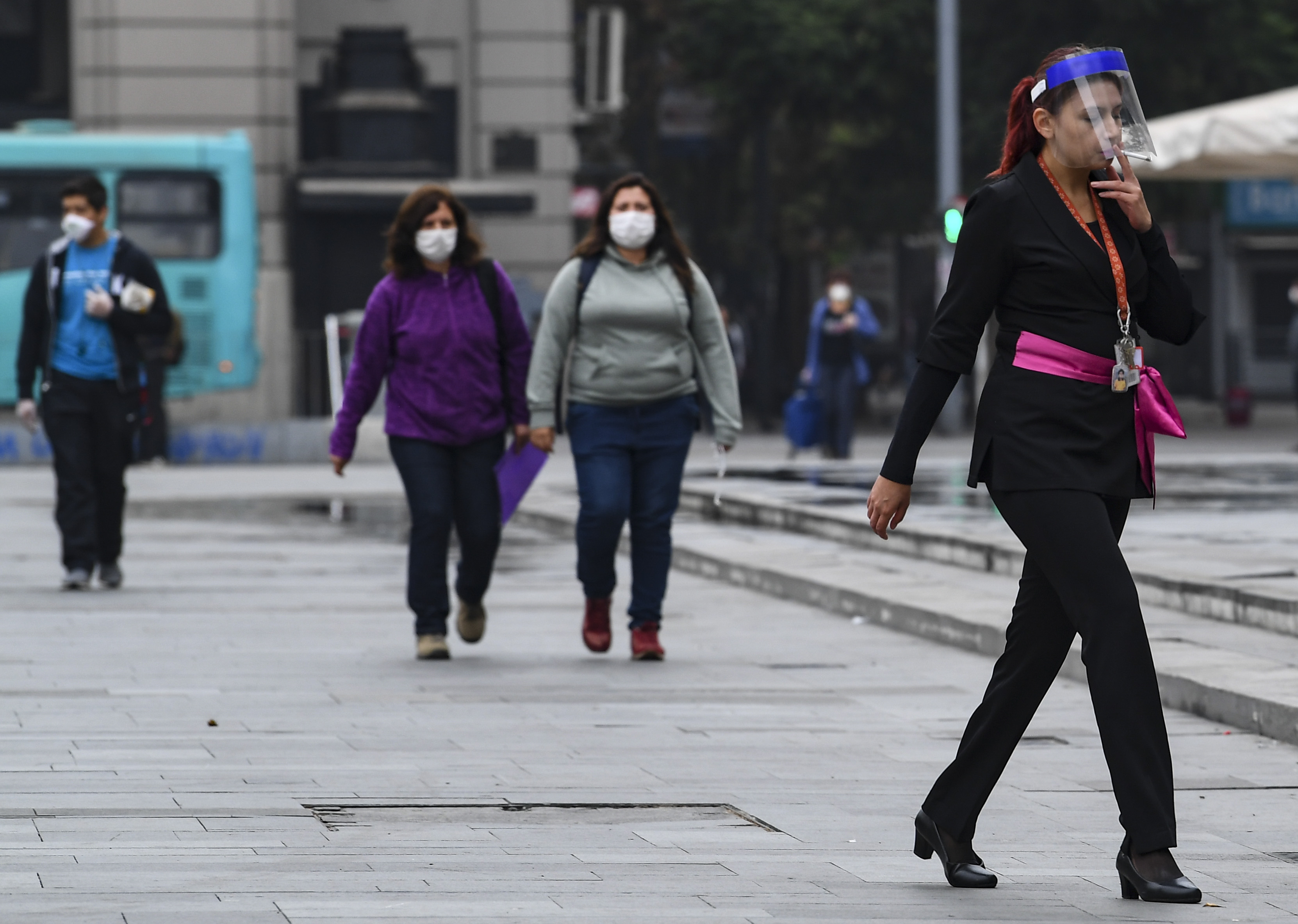 Gobierno de Chile pide respetar cuarentena cuando se superan los 225.000 casos de Covid-19