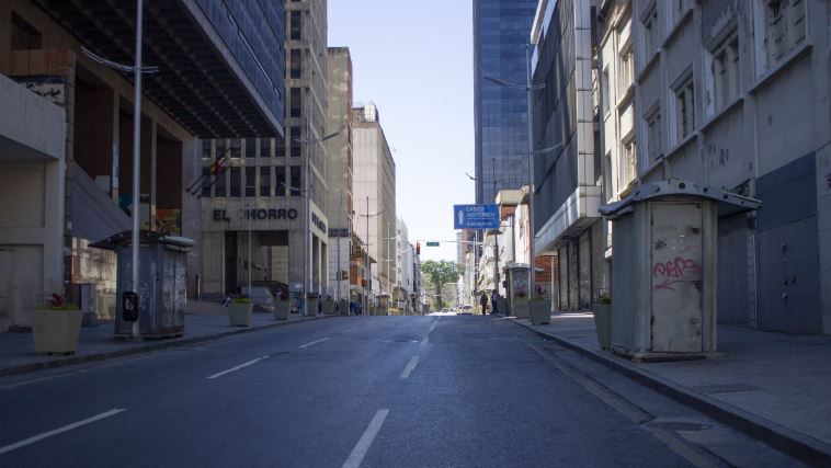 En VIDEOS: Así lucen las calles en cuarentena del oeste de Caracas este #18Mar