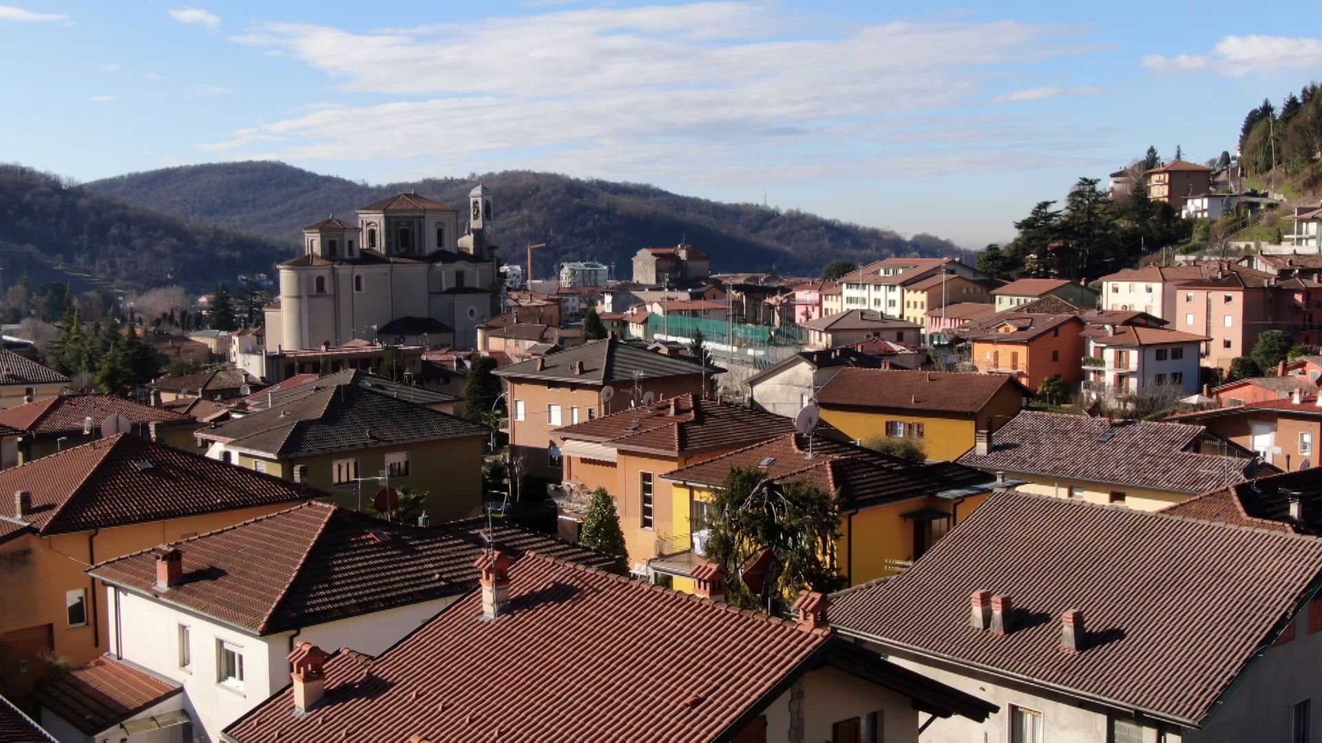 En Italia no se puede salir a la calle ni a comprar cigarrillos