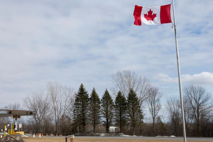 Canadá impedirá ingreso de turistas no vacunados