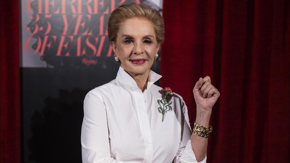 Carolina Herrera cumple 84 años: el recuerdo del icónico VIDEO en el que luce su propio diseño en Nueva York