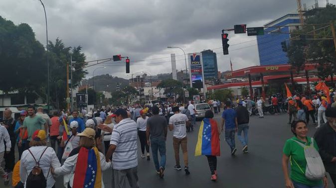 La marcha se desvió hacia Las Mercedes #10Mar (fotos)