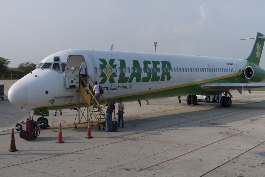 Vuelo de Laser trajo de vuelta a venezolanos varados en República Dominicana