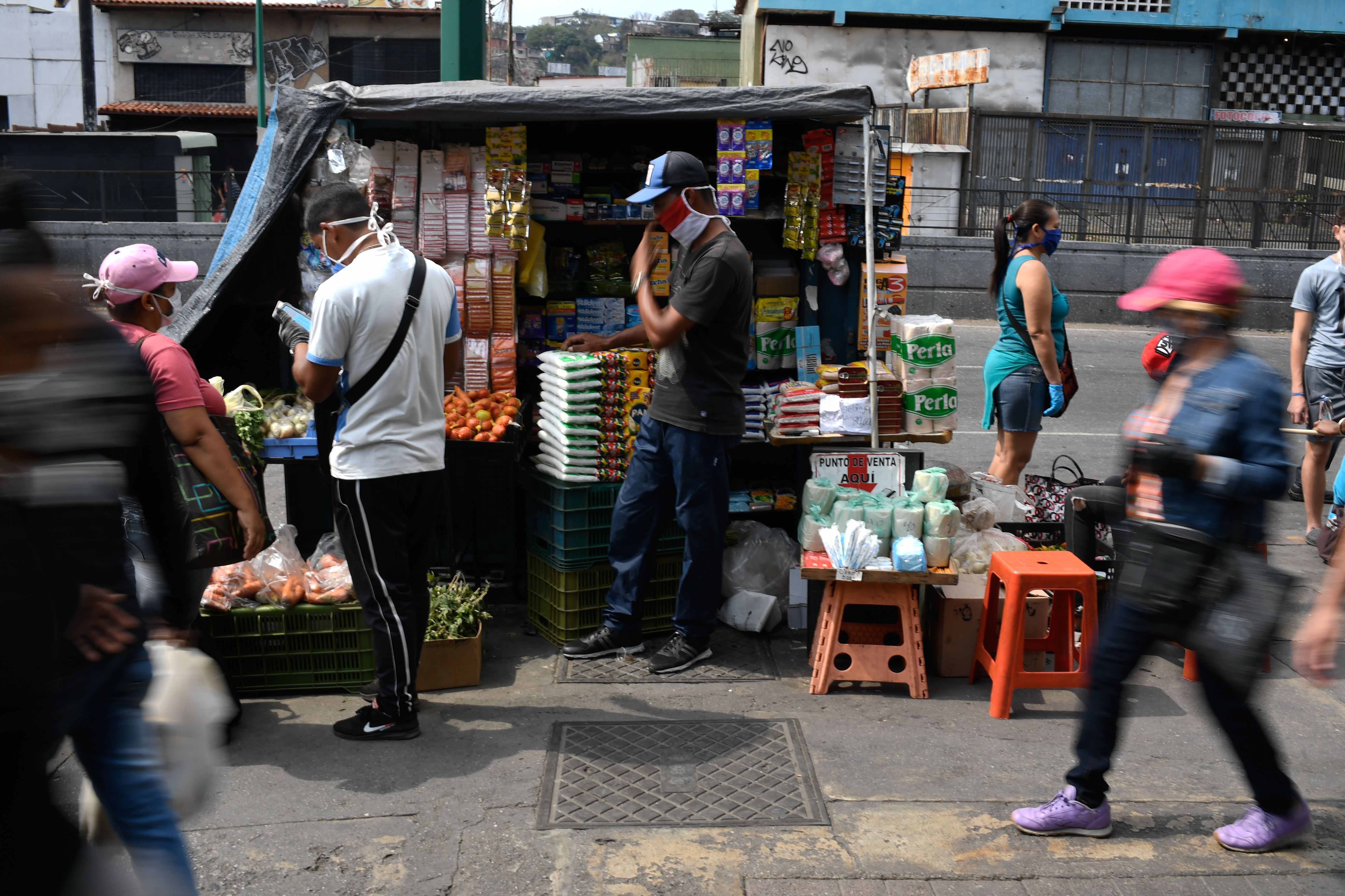 Régimen chavista detectó 12 nuevos casos positivos por Covid-19 en Venezuela, 379 en total