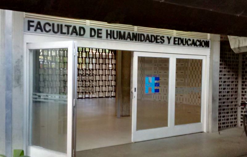 UCV en peligro: Delincuentes ultrajaron instalaciones de la Escuela de Educación (Fotos)