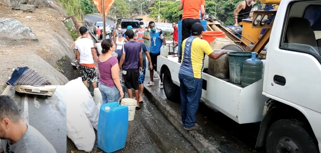 El calvario de los caraqueños por la crisis del agua los tiene al pie de El Ávila con botellones y tobos (VIDEO)