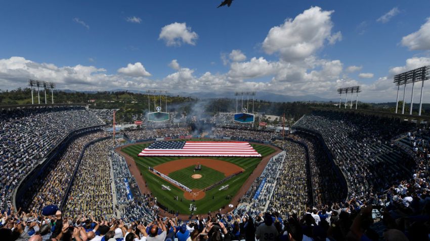 Sitio de prueba de coronavirus llegará a Dodger Stadium