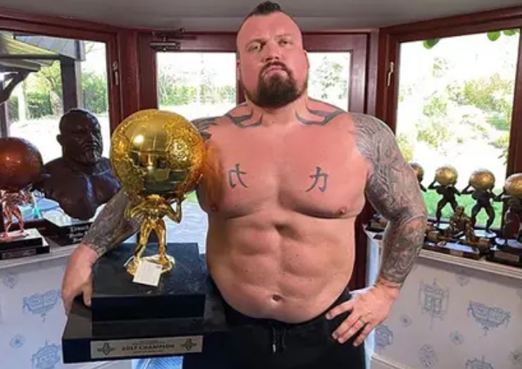 “Me explotaron las venas de la cabeza”: Eddie Hall contó lo que le pasó tras levantar 500 kg (Video)