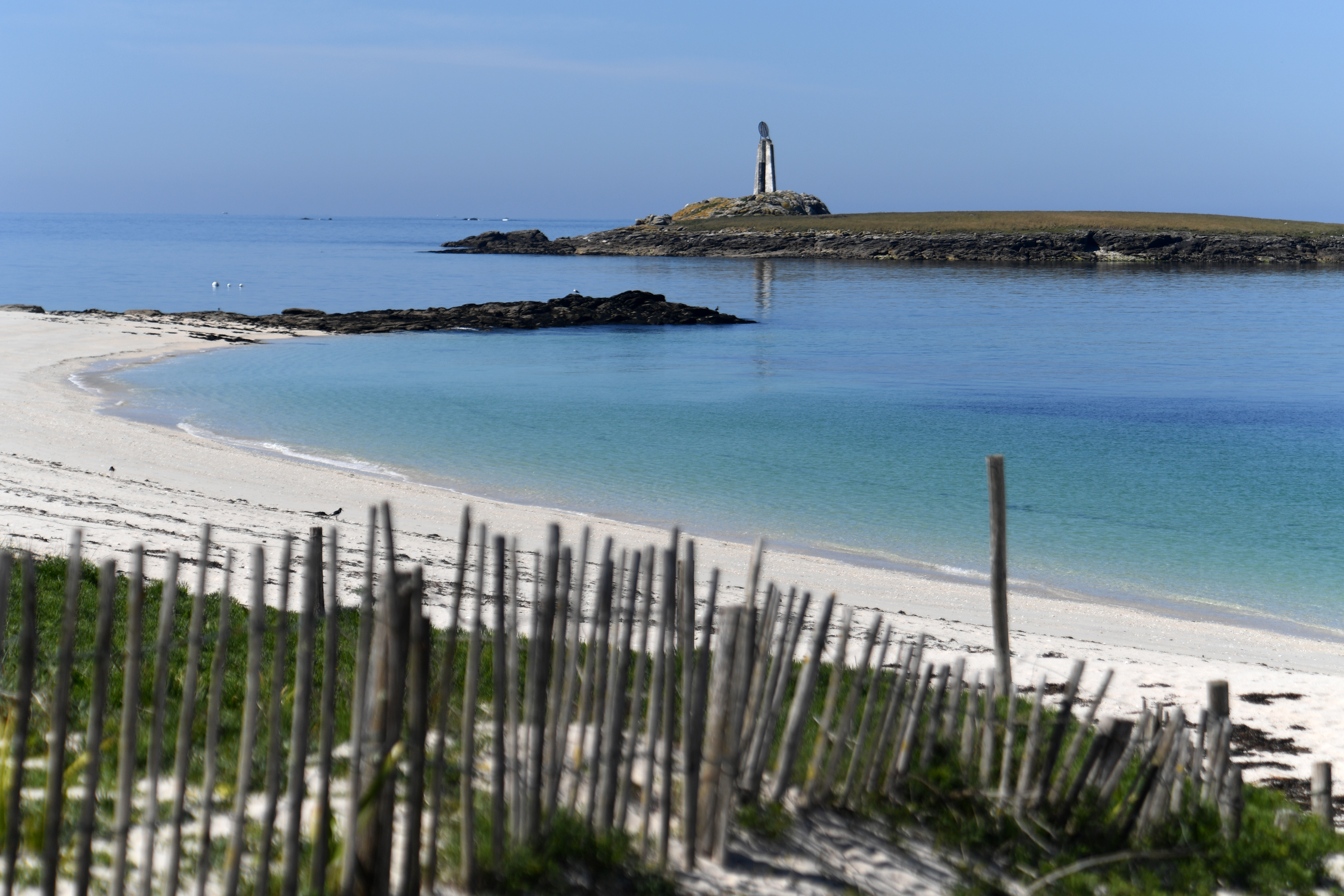 Francia vuelve a cerrar algunas playas al no respetarse normas de distanciamiento