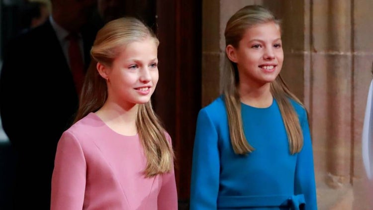 ¿Lo sabías? Aunque son hijas de los reyes de España una es princesa y la otra es infanta 