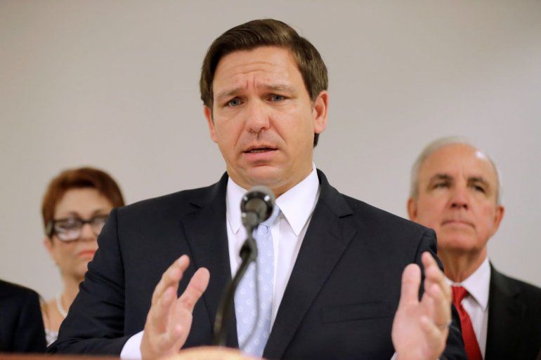 El gobernador DeSantis extiende moratoria sobre desalojos y ejecuciones hipotecarias