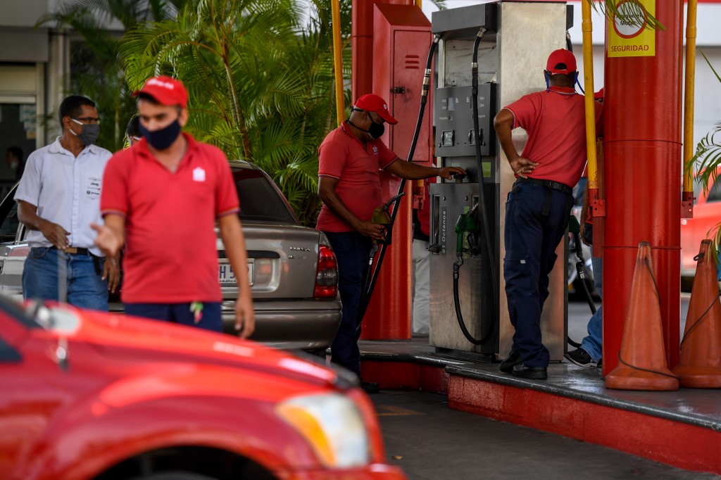 Impacto Venezuela: Cadáveres se descomponen porque no hay gasolina para llevarlos a la funeraria (Video)