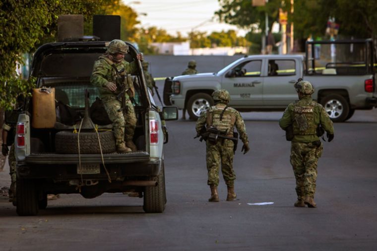 Enfrentamientos entre bandas narcotraficantes dejaron al menos 16 muertos en Sinaloa, México