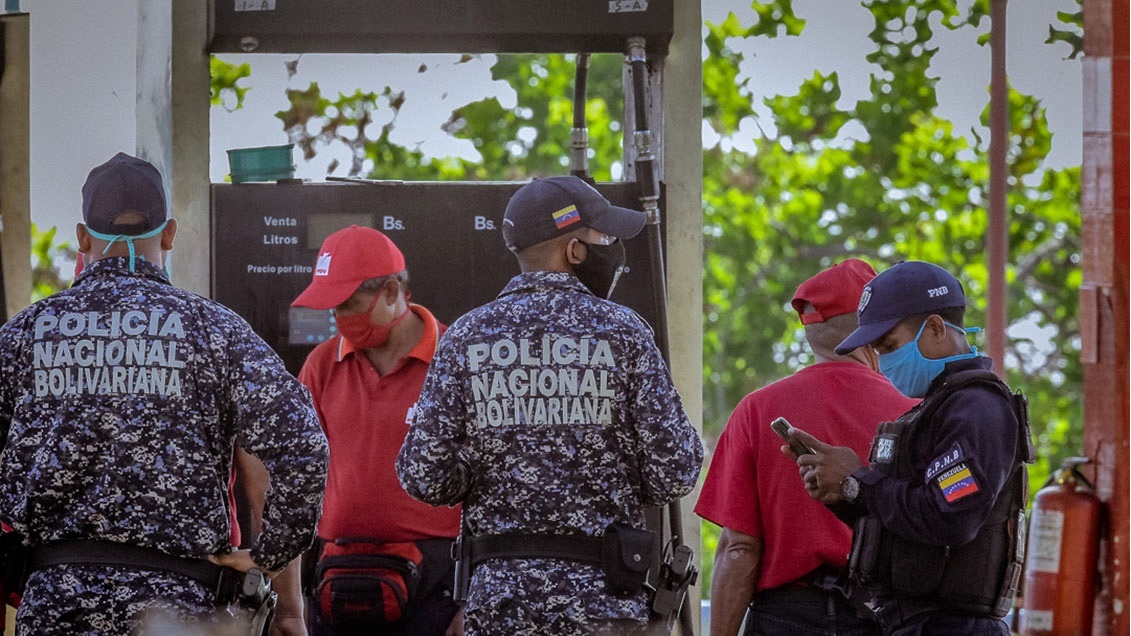 Primer día del nuevo esquema de despacho de gasolina decepciona a los transportistas