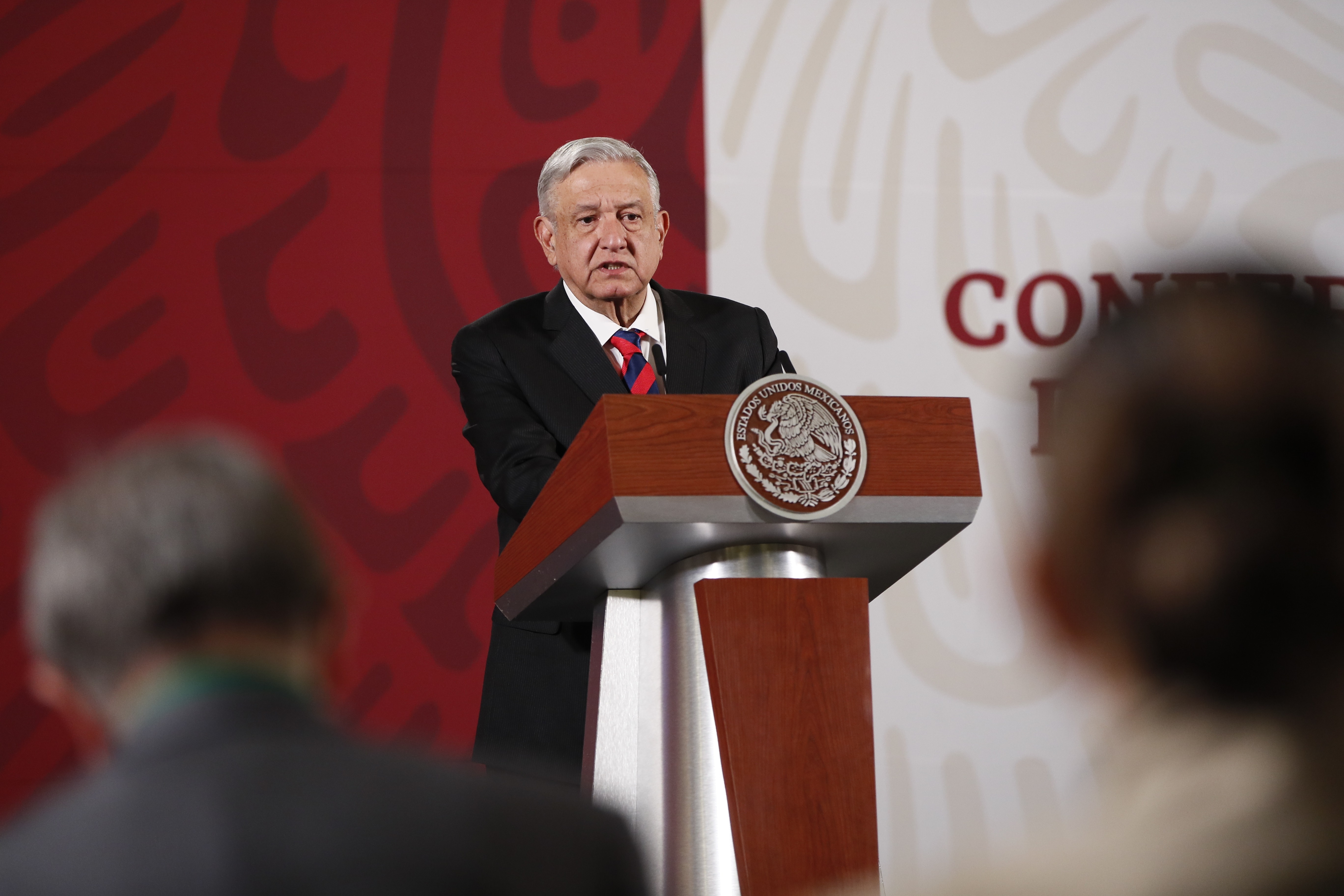 AMLO confirma que familiares suyos han muerto por Covid-19