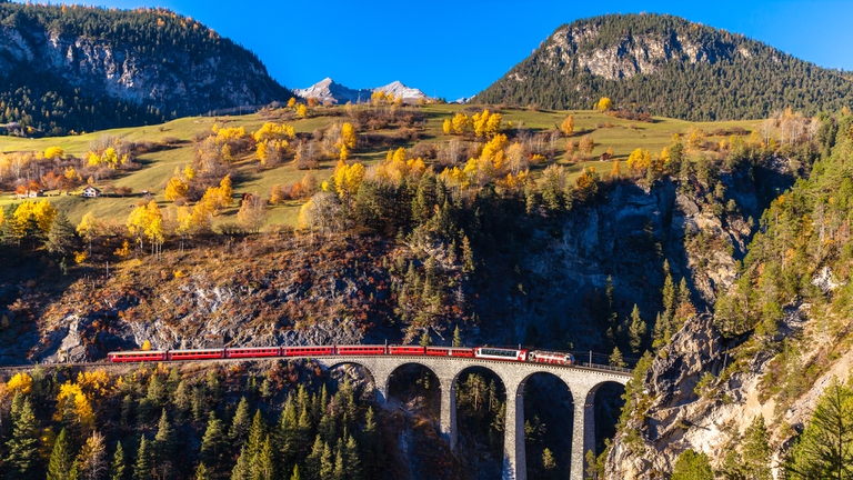 El extraño hallazgo en un tren que la policía de Suiza no logra resolver