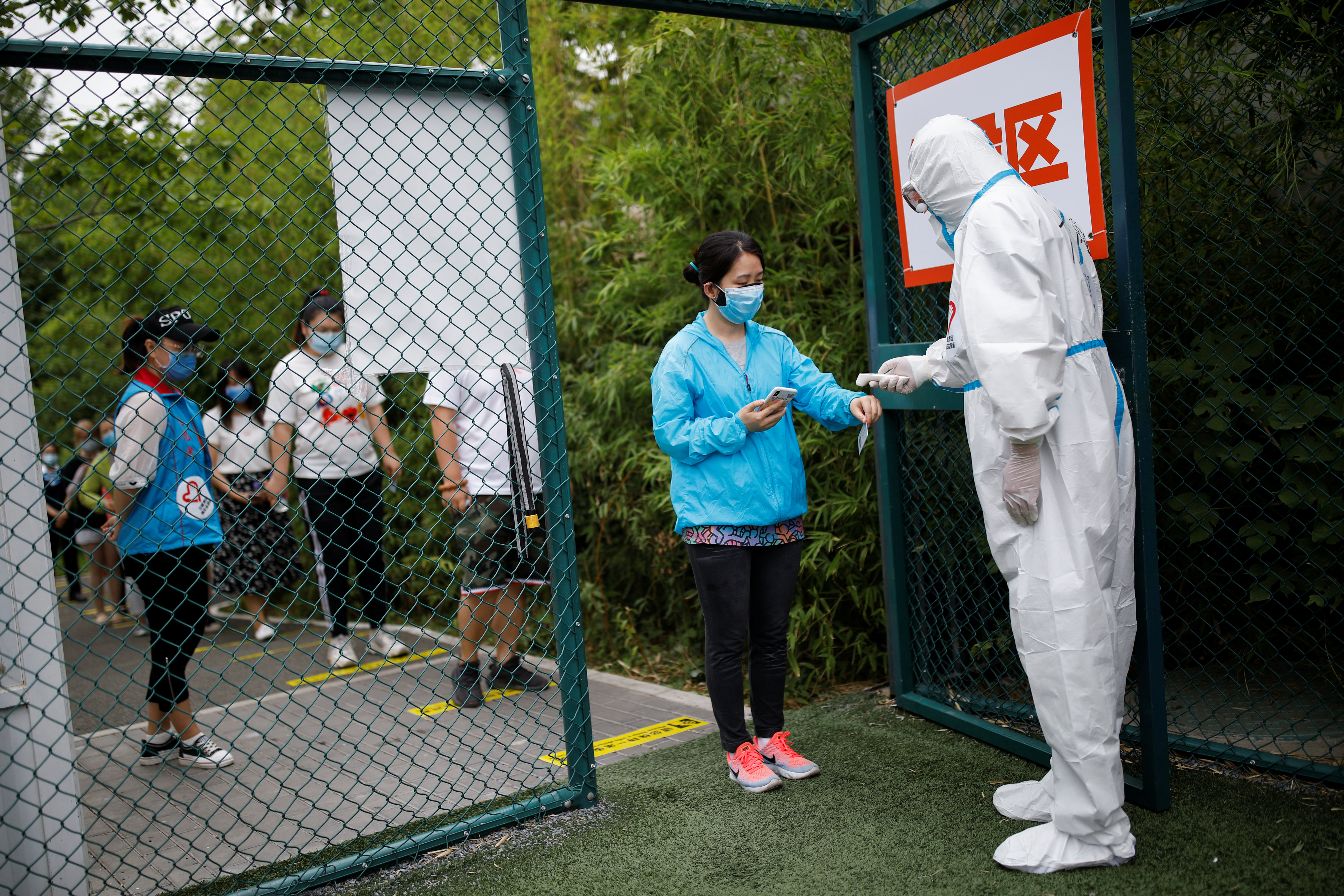 Una ciudad china emite alerta sanitaria por un posible caso de peste bubónica