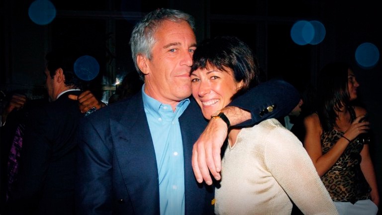 Quién es Ghislaine Maxwell, la “madama” detrás de una oscura red de abusos sexuales