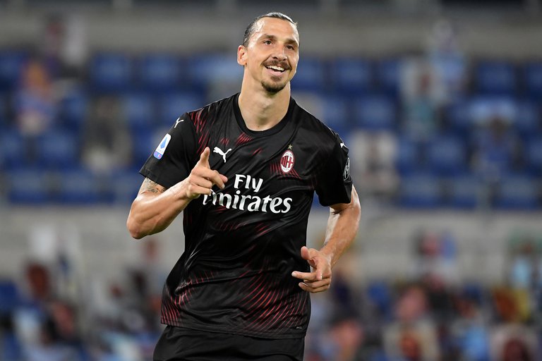 Ibrahimovic eligió como el mejor jugador de la historia a este futbolista