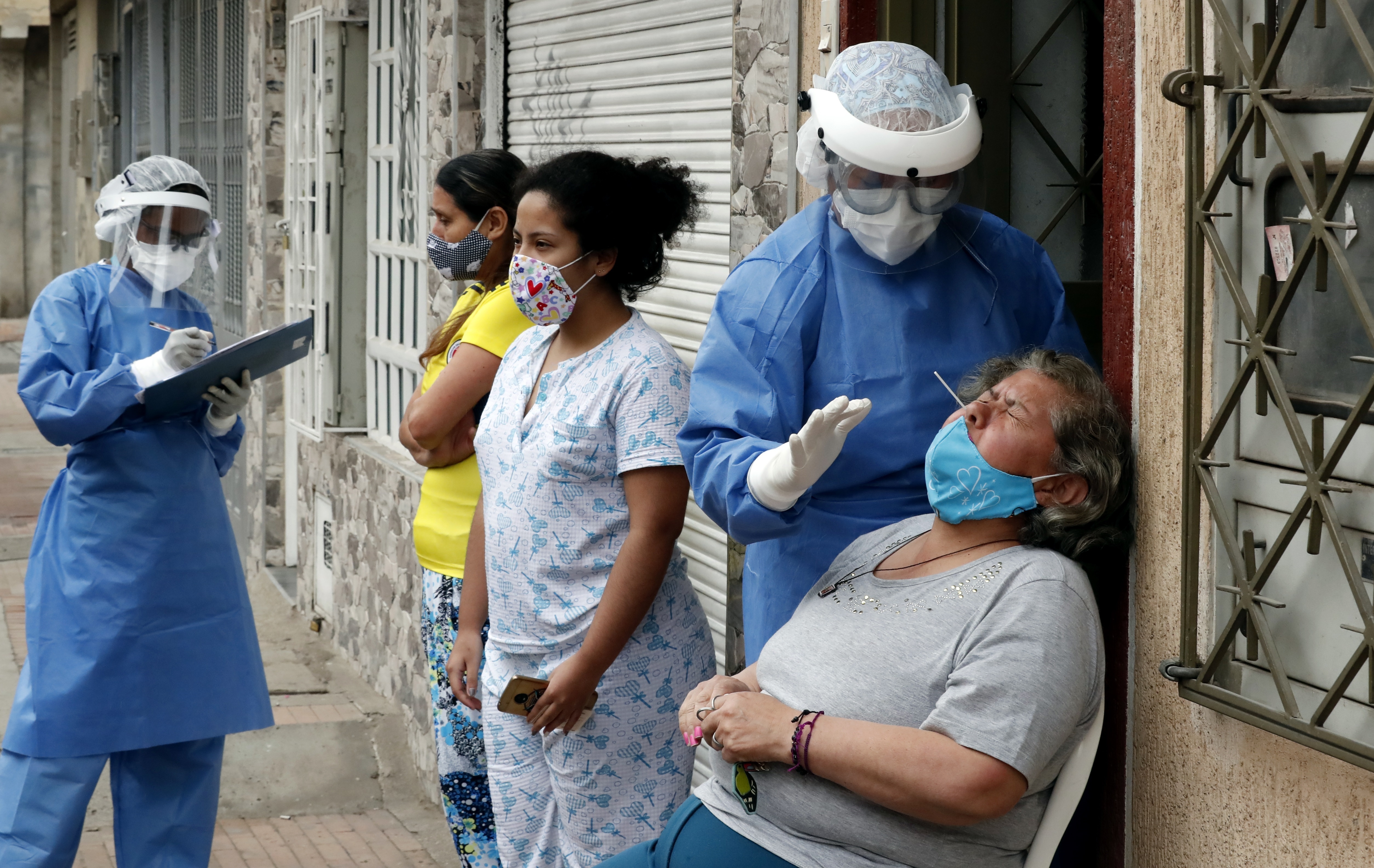 Suben a 52.913 las muertes por Covid-19 en Colombia