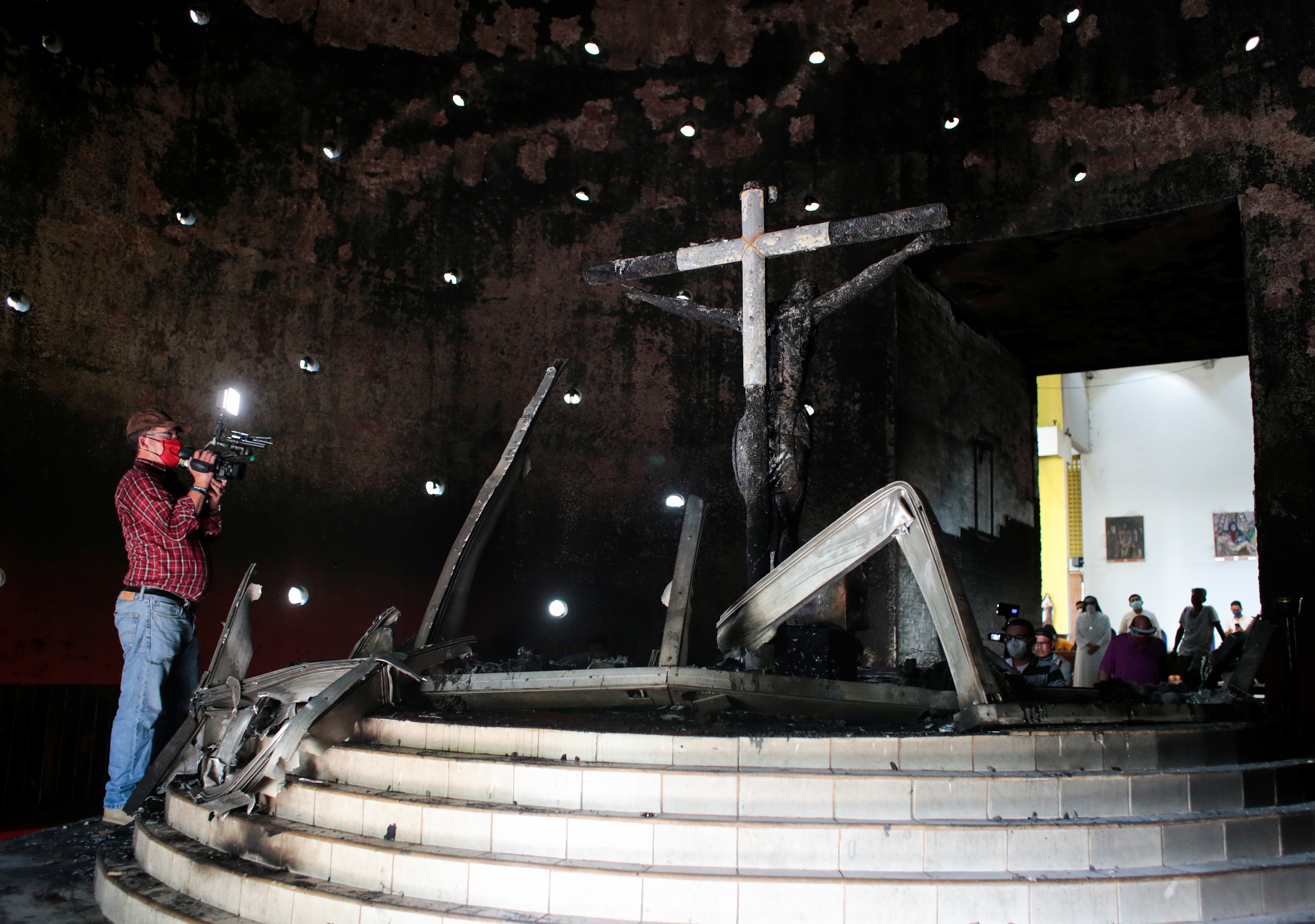 El papa Francisco expresó su cercanía a nicaragüenses tras ataque a catedral de Managua