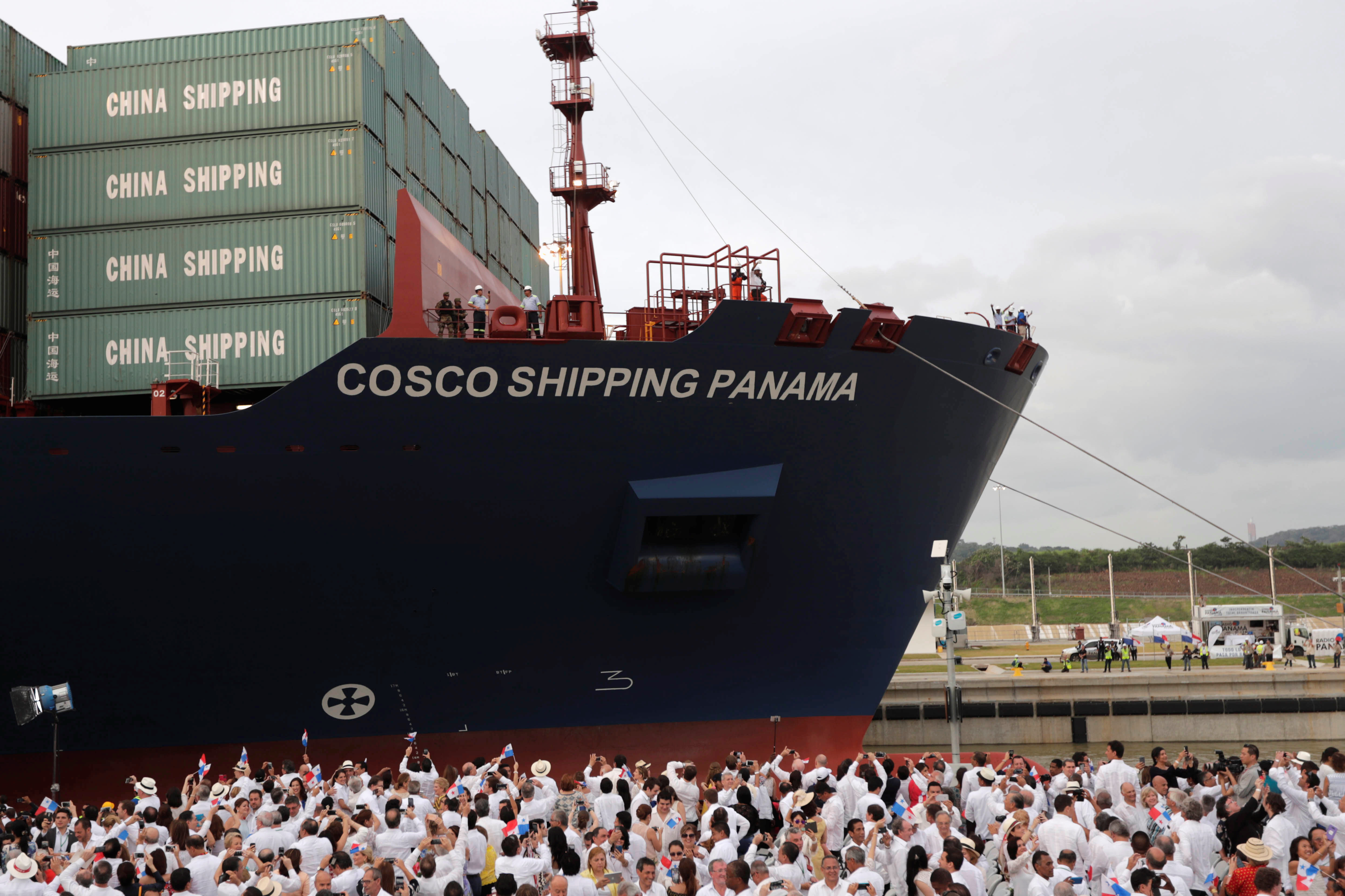 Piratas somalíes secuestran barco de bandera panameña