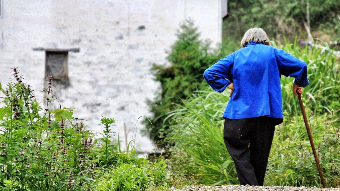 La INSÓLITA cifra por la que una anciana casi pierde su casa en EEUU