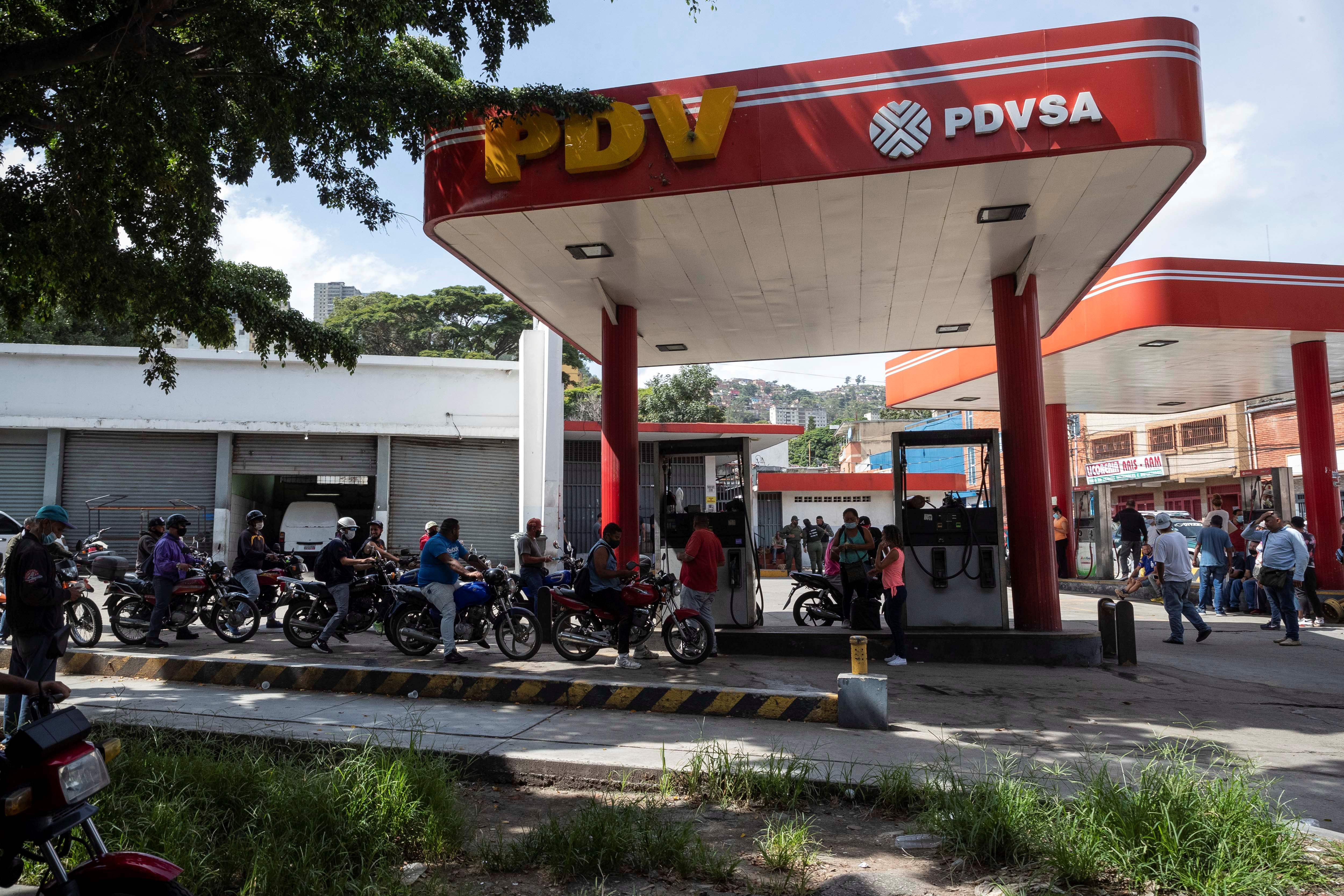 ¿Qué pasará con el precio de la gasolina tras la reconversión monetaria?