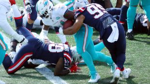 Los Patriots de Nueva Inglaterra vencieron a los Dolphins de Miami en la apertura de temporada