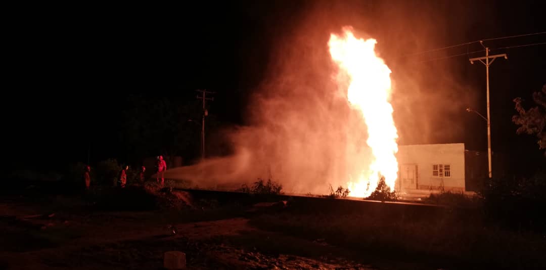 Al menos cinco personas resultaron heridas tras explosión en Cabimas (VIDEO)