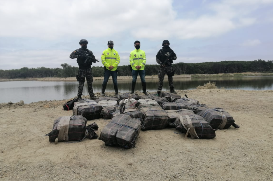 Incautaron más de 1,3 toneladas de cocaína en Ecuador