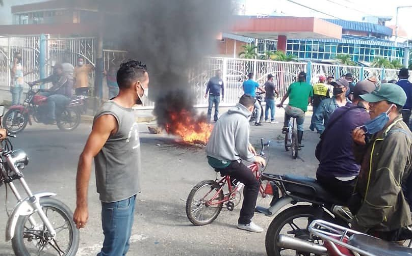 Se registran protestas por gasolina en varios estados del país este #27Sep (FOTOS)