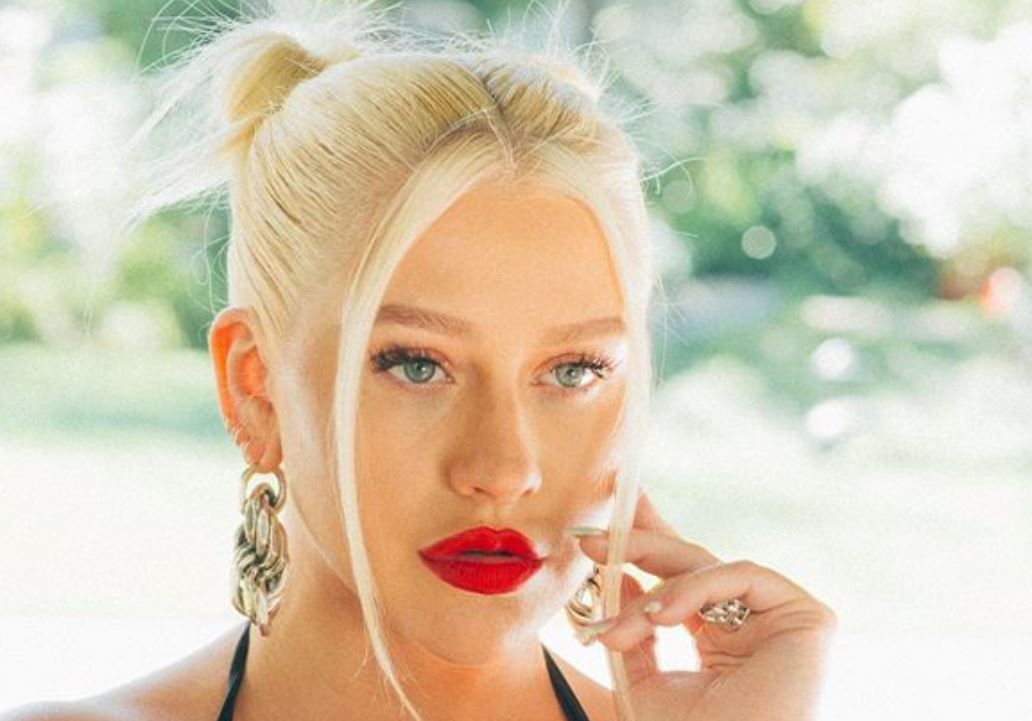 “No pensé en nada”: RIQUÍSIMA luce Christina Aguilera 17 años después del beso con Madonna (FOTOS)