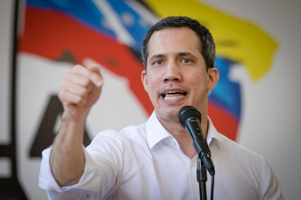 Guaidó a Maduro: Tus amenazas no funcionan, es contra ti que debe actuar la justicia