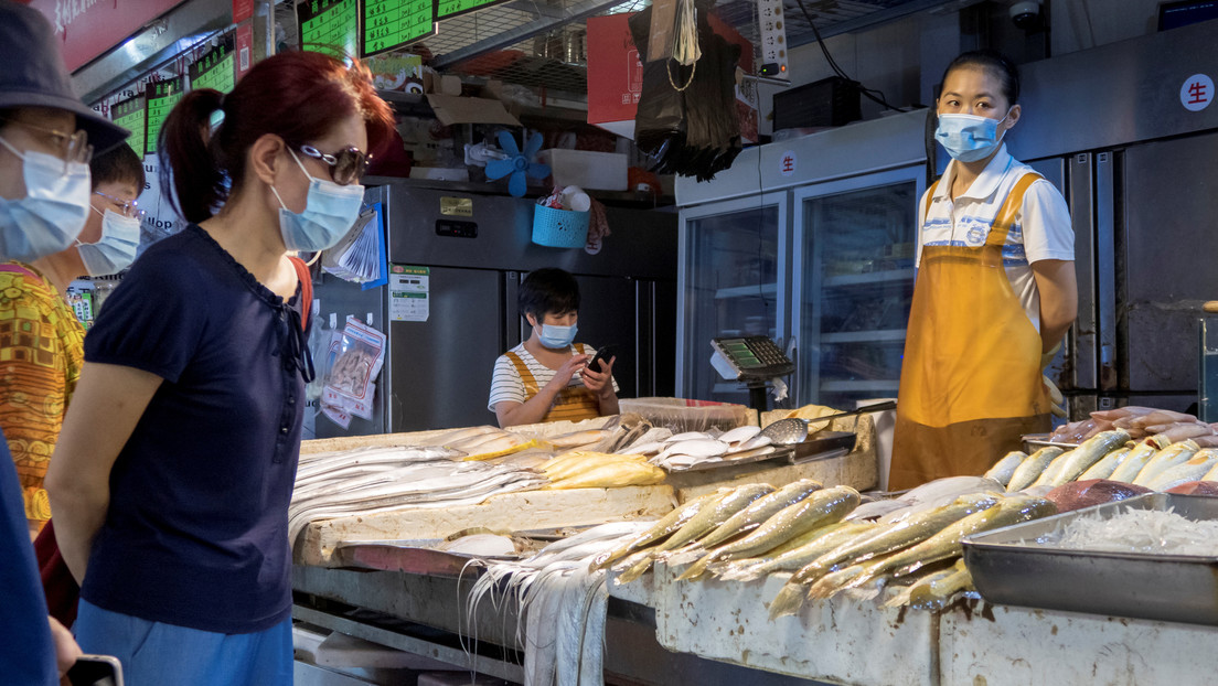 ¿Se puede contraer coronavirus a través de los envases de alimentos congelados?