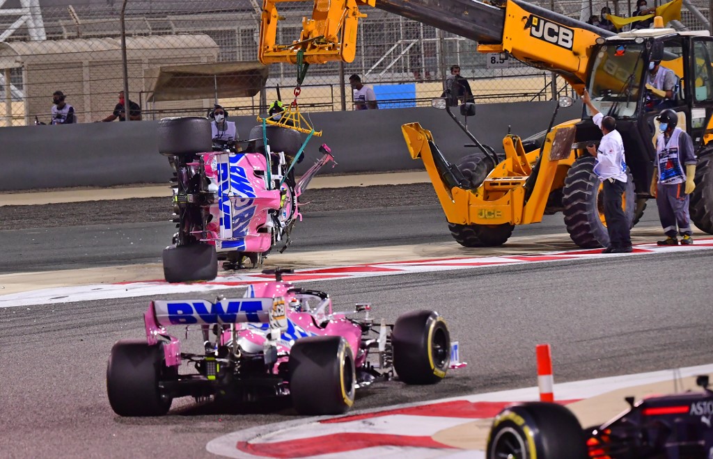 Así fue el accidente del canadiense Lance Stroll en el reinicio del GP de Baréin (VIDEO)