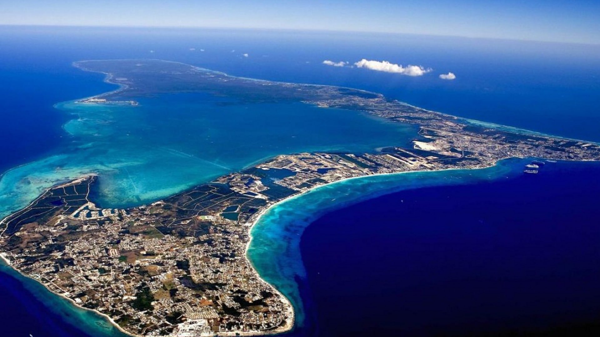 Las Islas Caimán están bajo vigilancia de tormenta tropical por Eta