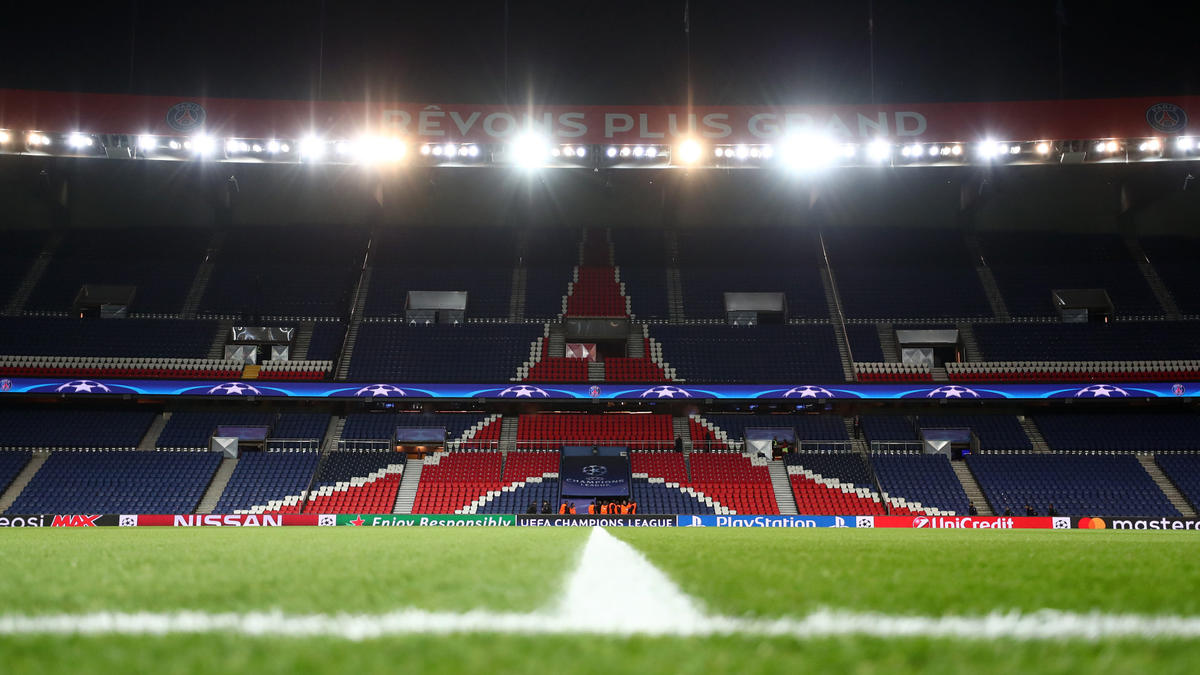 Regreso de espectadores a estadios de Francia no será antes de enero 2021