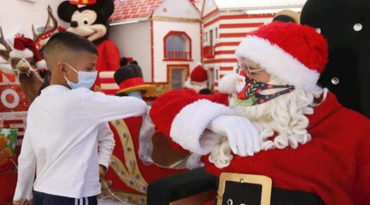 Florida autorizó a Santa Claus a trasladar renos y entrar a los hogares, pero con tapabocas