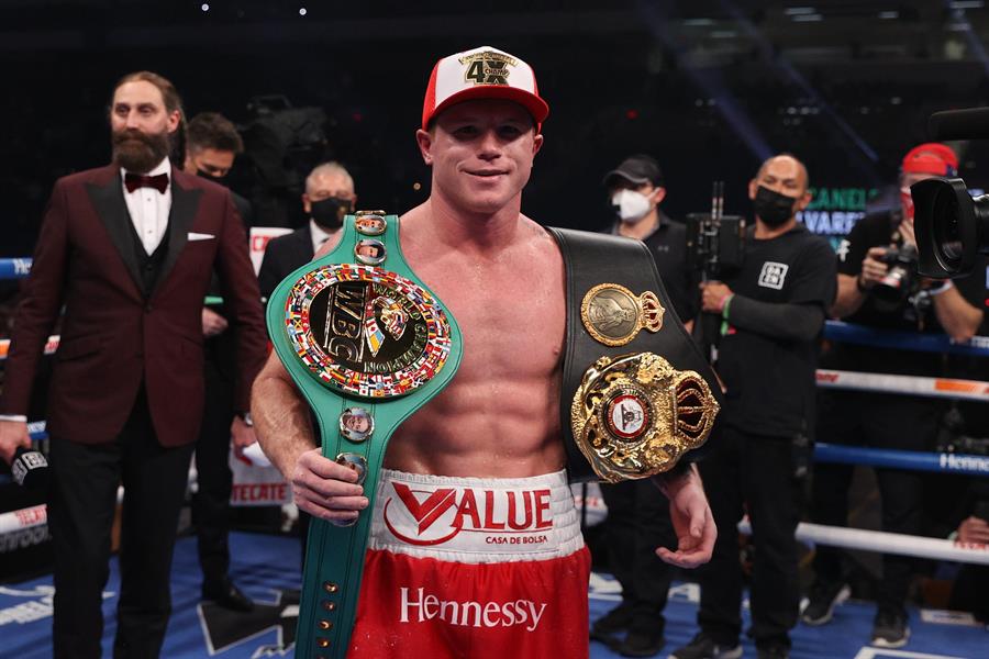 Saúl “Canelo” Álvarez vence a Callum Smith y se confirma como el mejor boxeador libra por libra