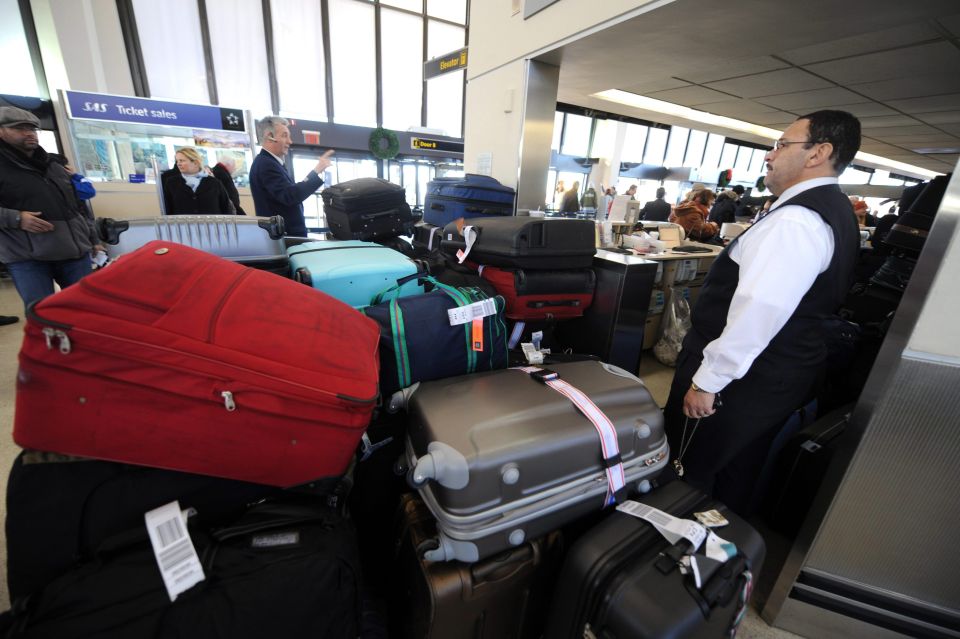 Le dieron 15 años de prisión a empleado que traficaba cocaína en el aeropuerto Newark