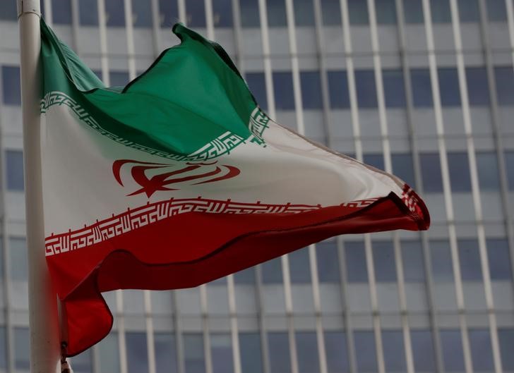 Irán califica de “ilegales y agresivos” ataques de EEUU en Siria