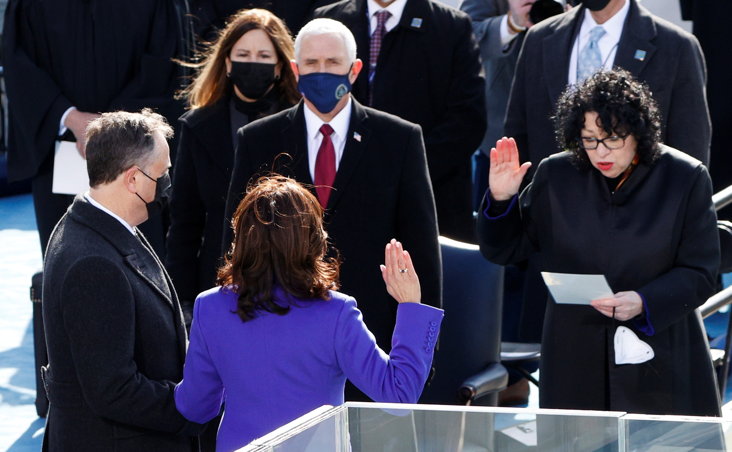 Histórico: Kamala Harris se juramentó como la primera mujer vicepresidenta electa de EEUU