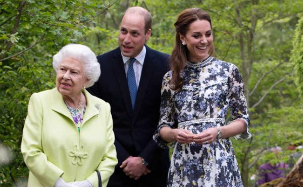 El detalle que tuvo Isabel II con los duques de Cambridge en pleno confinamiento