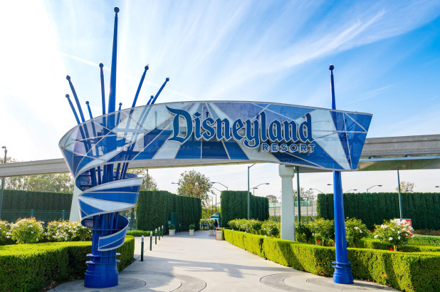 Disneyland se convertirá en un centro de vacunación contra el Covid-19