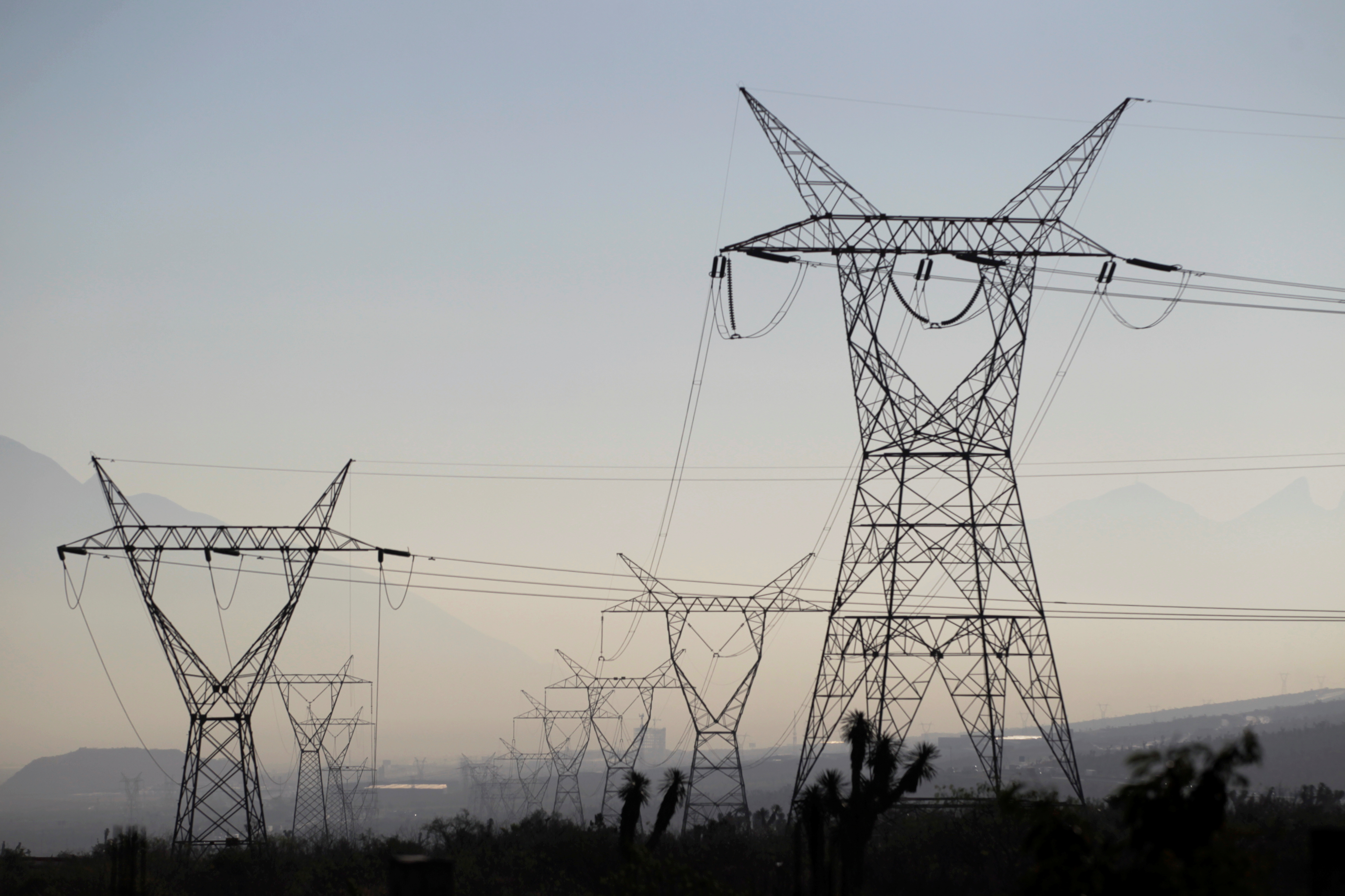 Frío extremo en EEUU deja sin luz a 400 mil usuarios en norte México