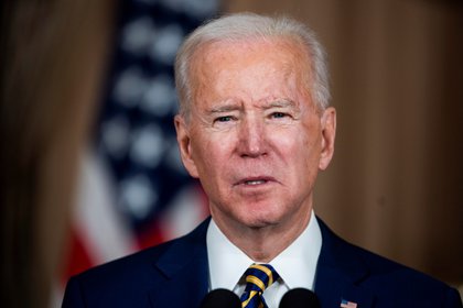 Biden ordenó el bloqueo de las propiedades de Birmania en territorio estadounidense