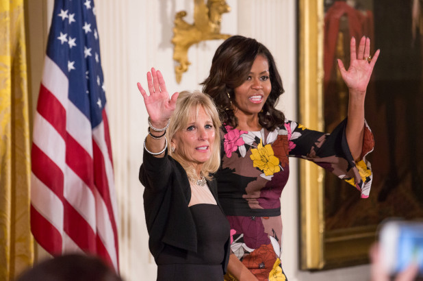 Jill Biden envió paquete sorpresa a Michelle Obama