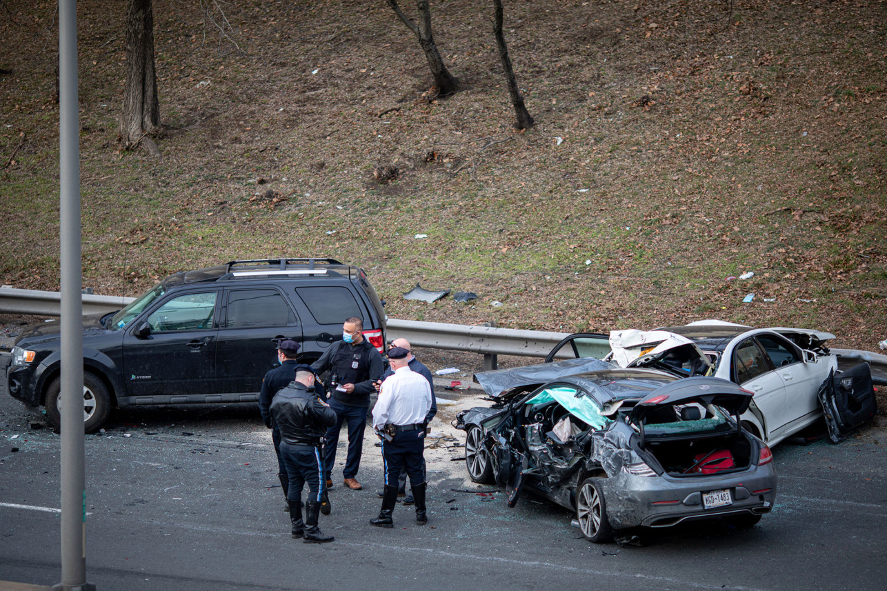 Al menos 11 personas resultaron heridas tras choque de vehículos en autopista de Brooklyn